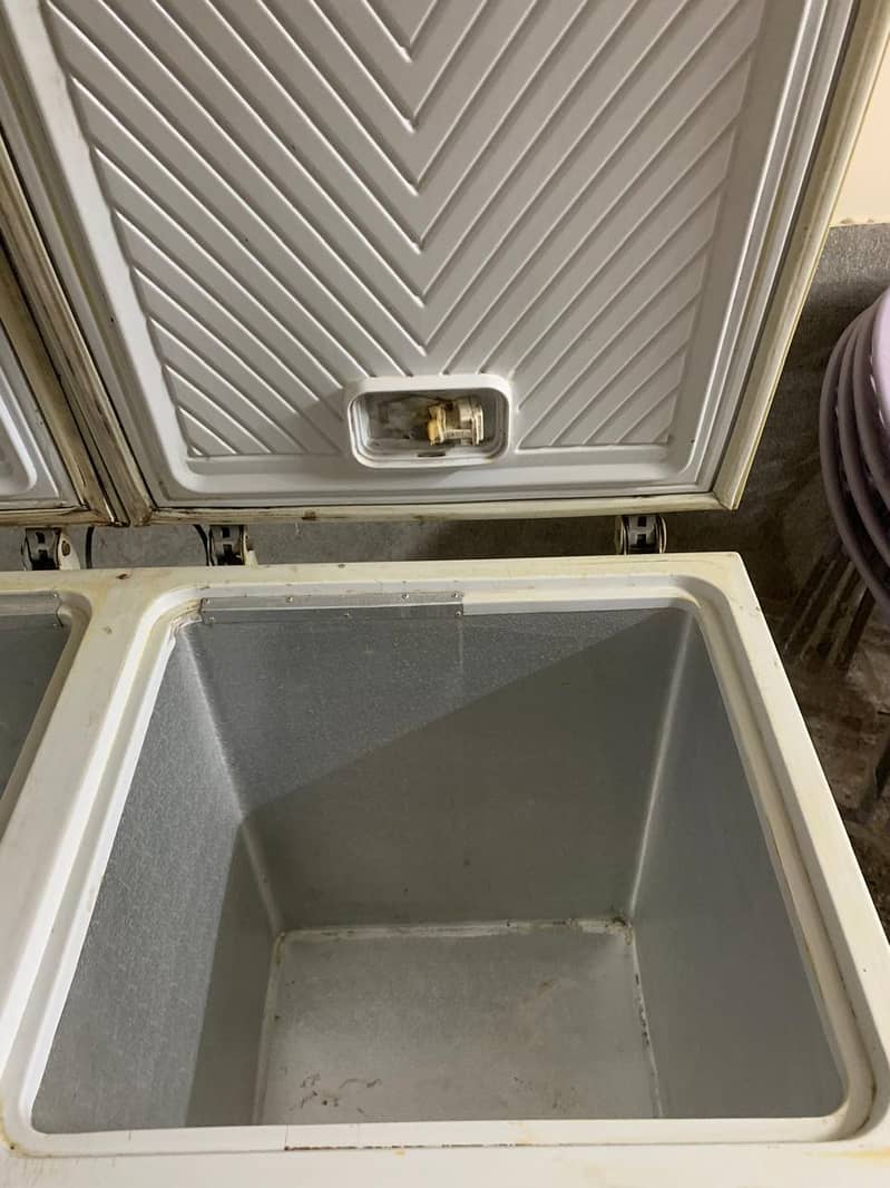 deep freezer 9