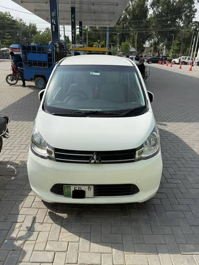 Mitsubishi Ek Wagon 2013