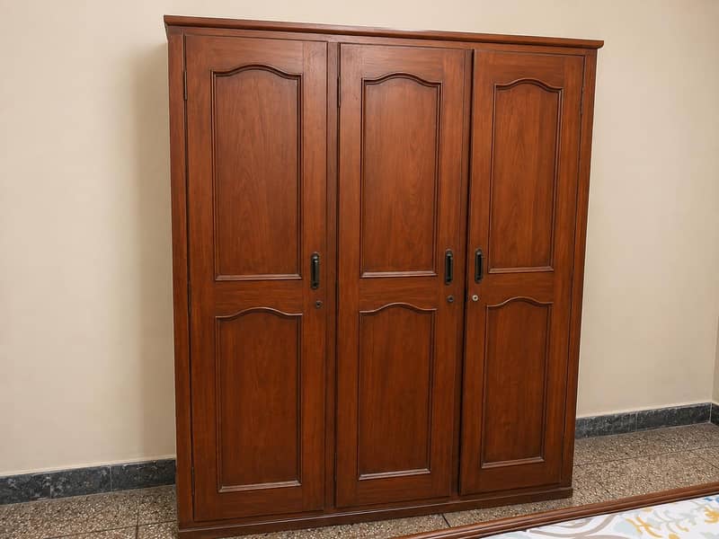 Cupboard 0
