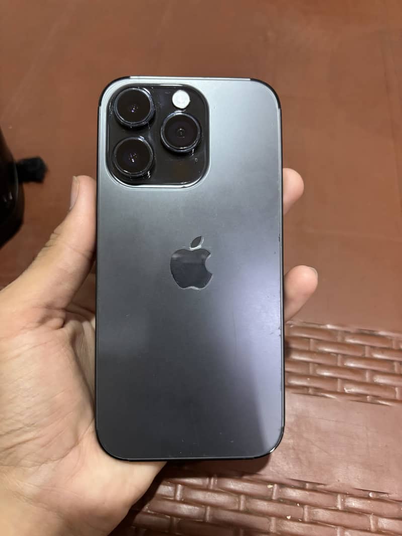 Apple iPhone 14 Pro 0