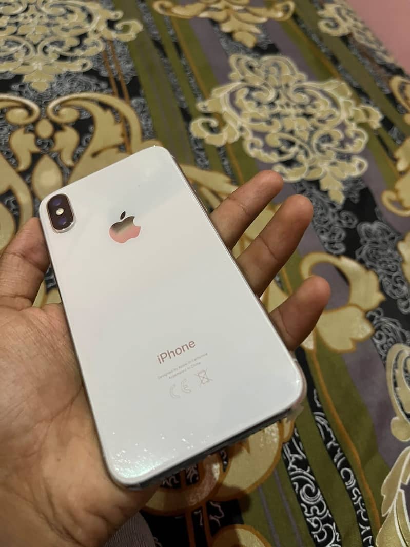 Apple iPhone X 2