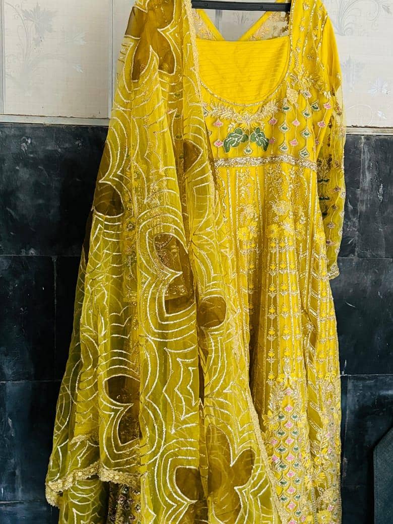 embroidered 9