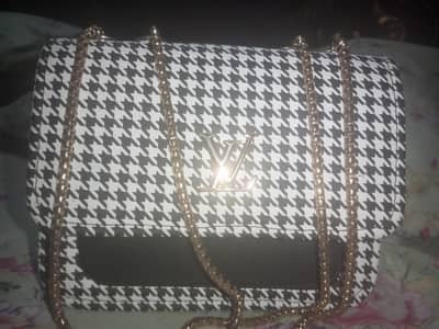 Stylish Ladies Handbag 