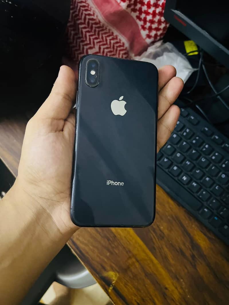 Apple iPhone X 6