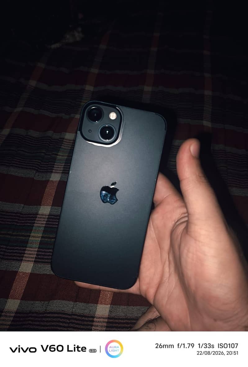 Apple iPhone 13 2