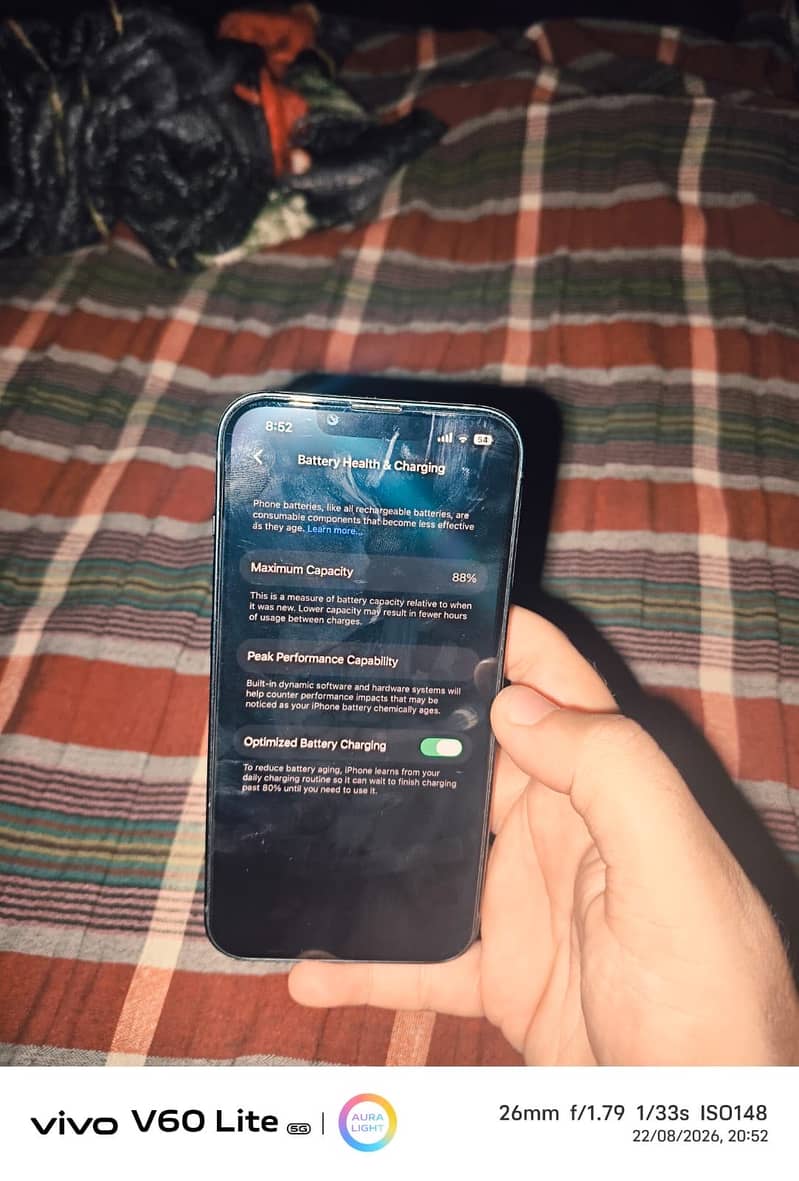 Apple iPhone 13 4
