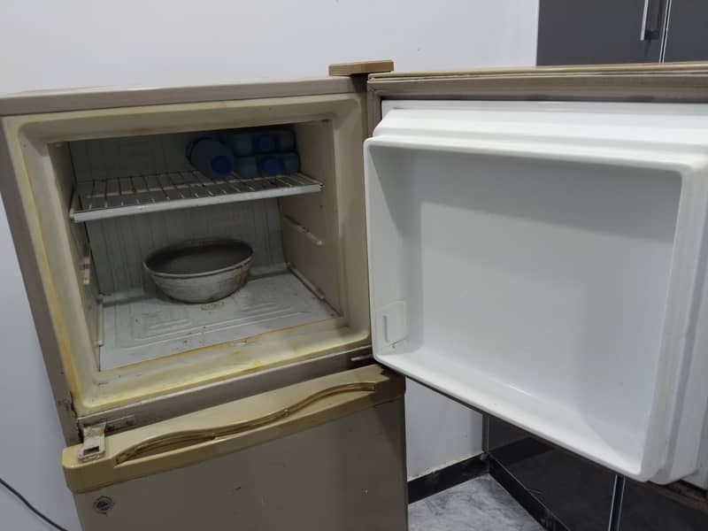 Dawlance Fridge 3