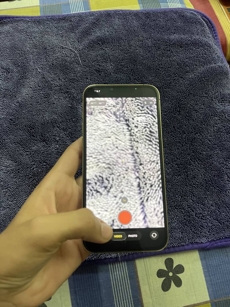 Apple iPhone 13 Pro Max 4