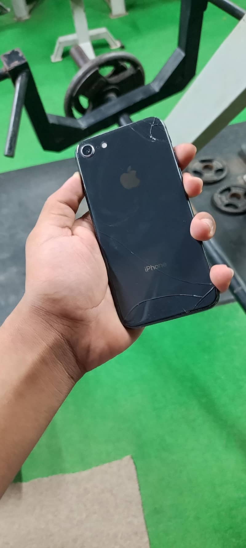Apple iPhone 8 4