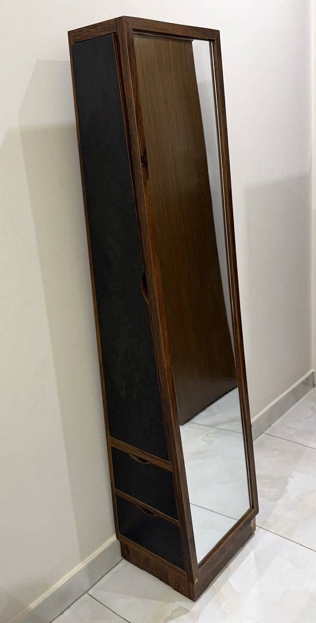 Two dressing tables 2