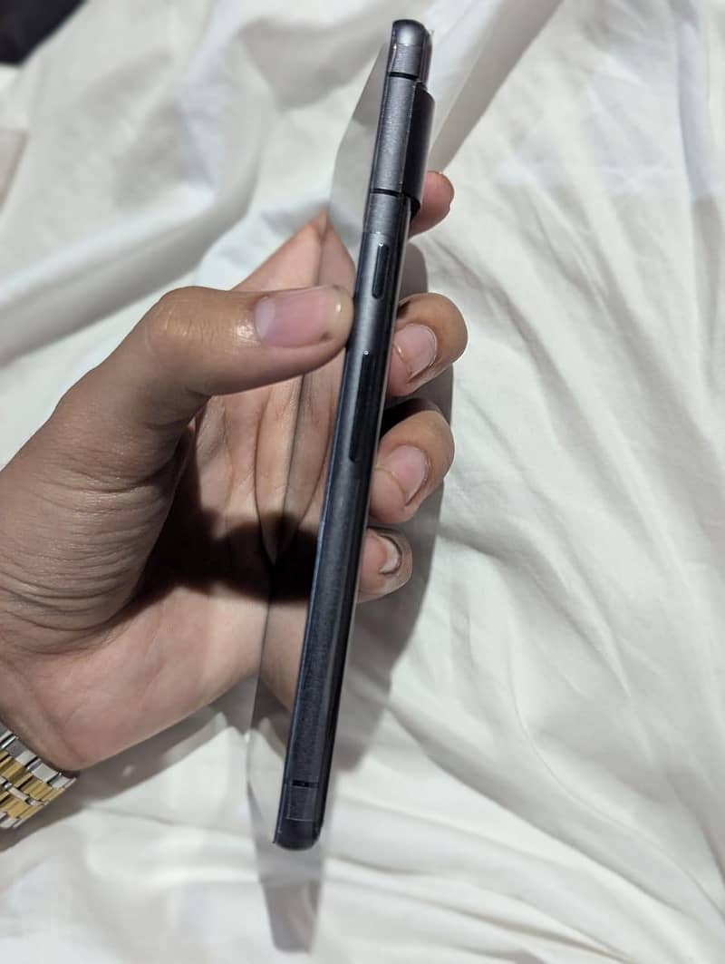 Google Pixel 7 6