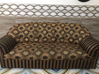 sofa set in good condition