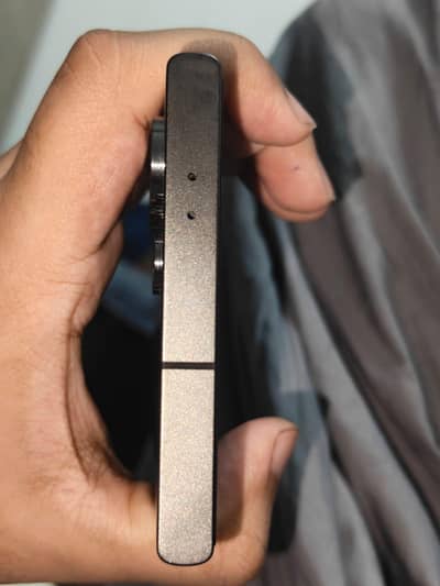 Samsung Mobile S24 Ultra