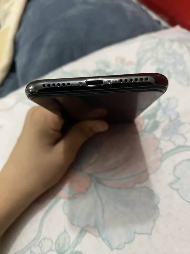 Apple iPhone X 2