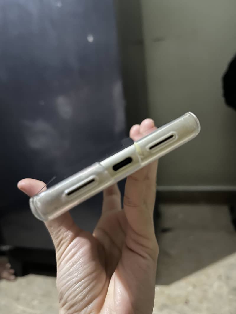 Google Pixel 7 5