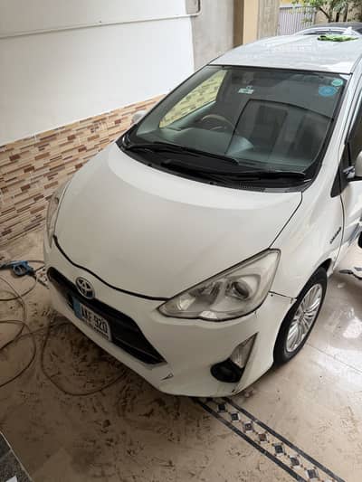 Toyota Aqua 2016