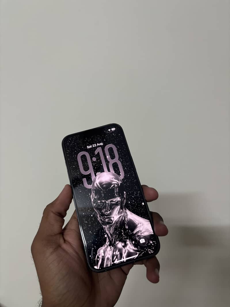 Apple iPhone 13 Pro 1