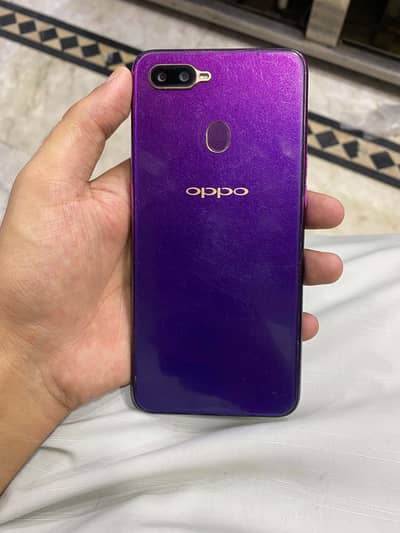 OPPO F9 Pro