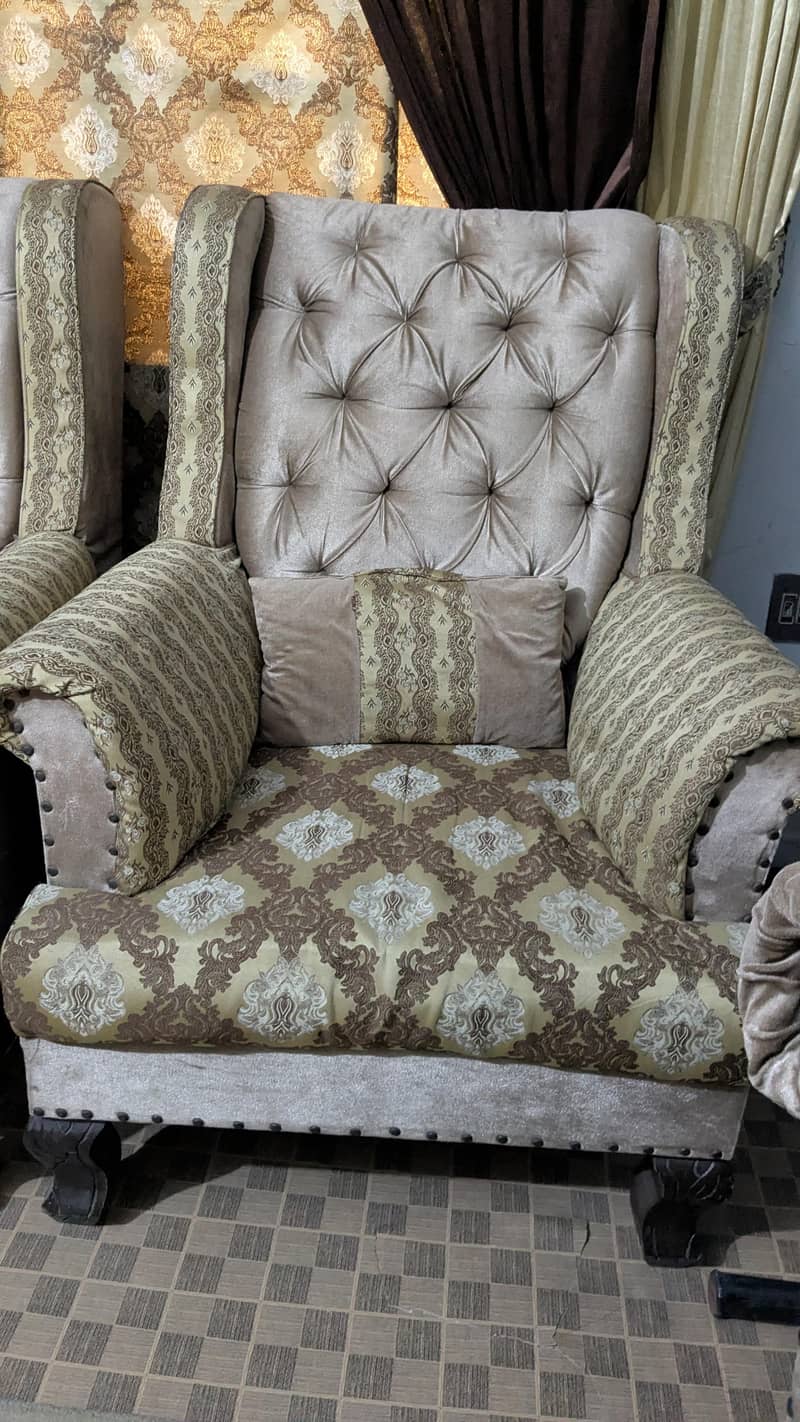 7 seater sofa set with table 4