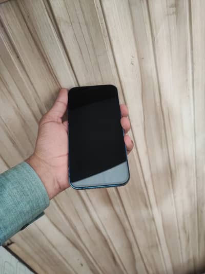 iPhone 12 non-PTA