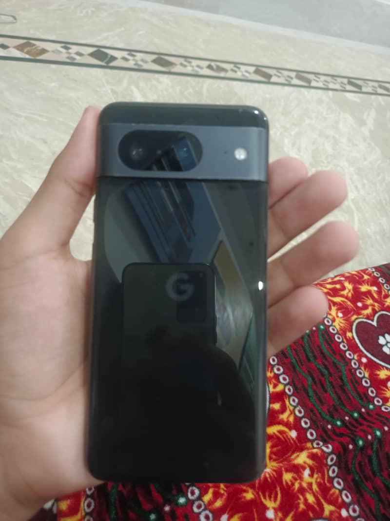 Google Pixel 8 1