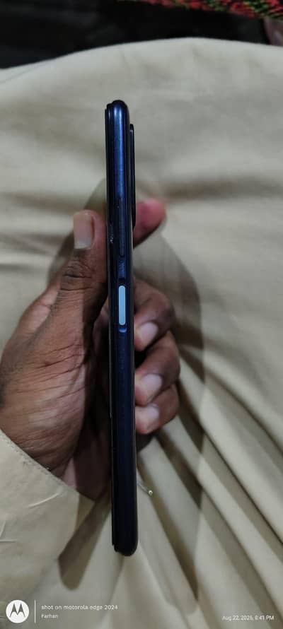 Infinix Note 8i