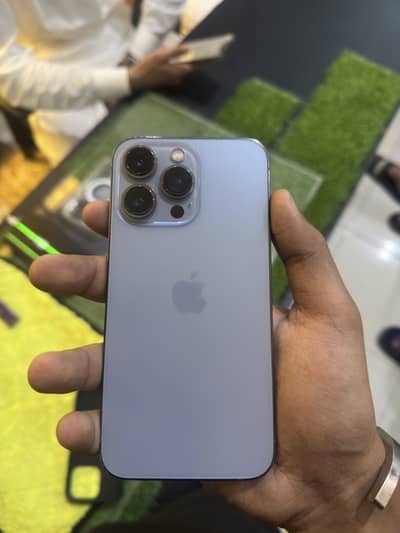Apple iPhone 13 Pro