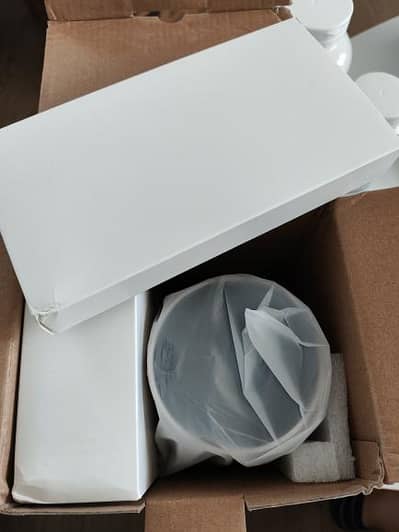 HY 300 PRO PLUS ANDROID PROJECTOR MAGCUBIC