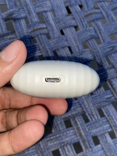 zero life style carbon airbuds