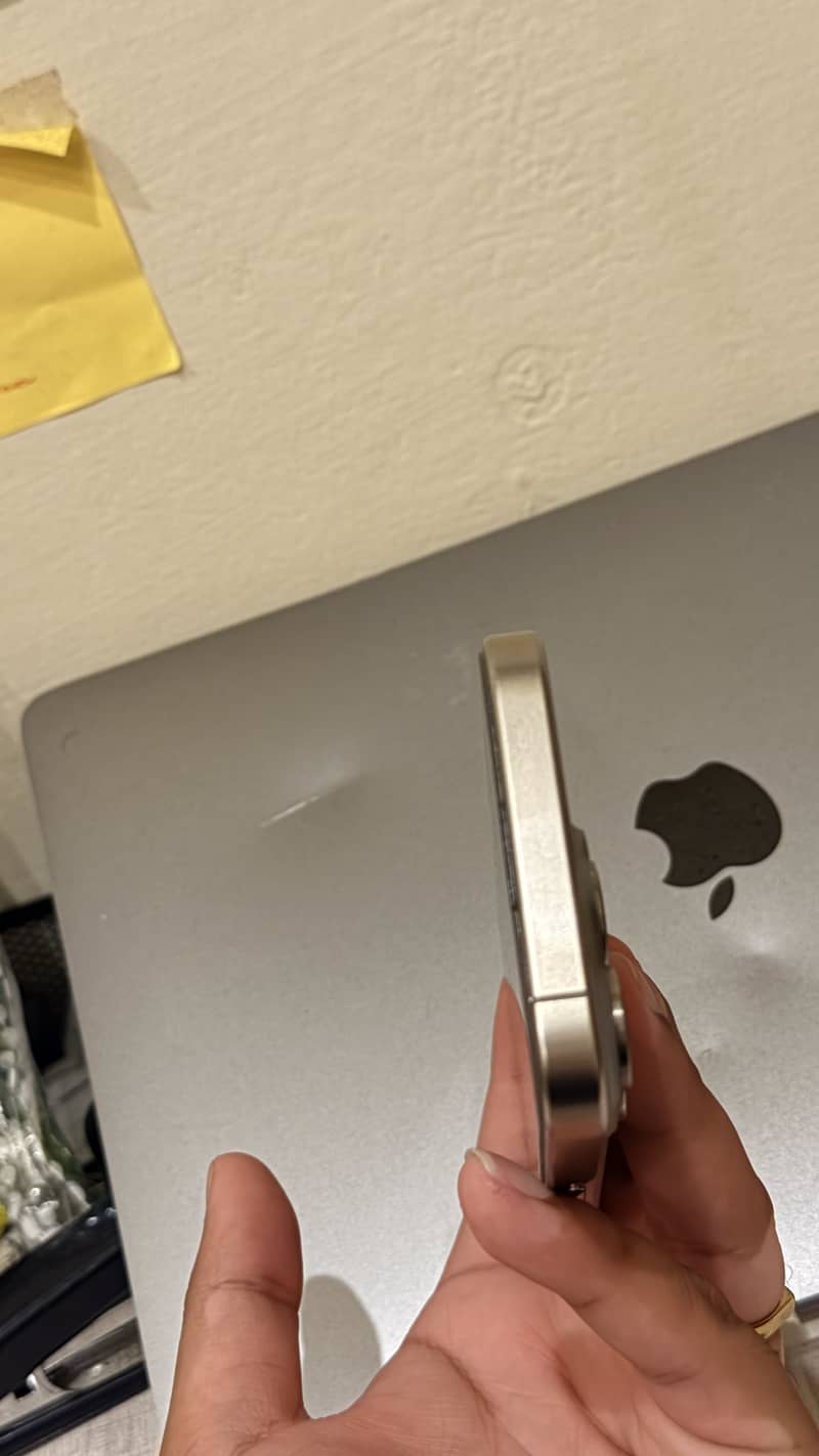 iPhone 15 Pro 5