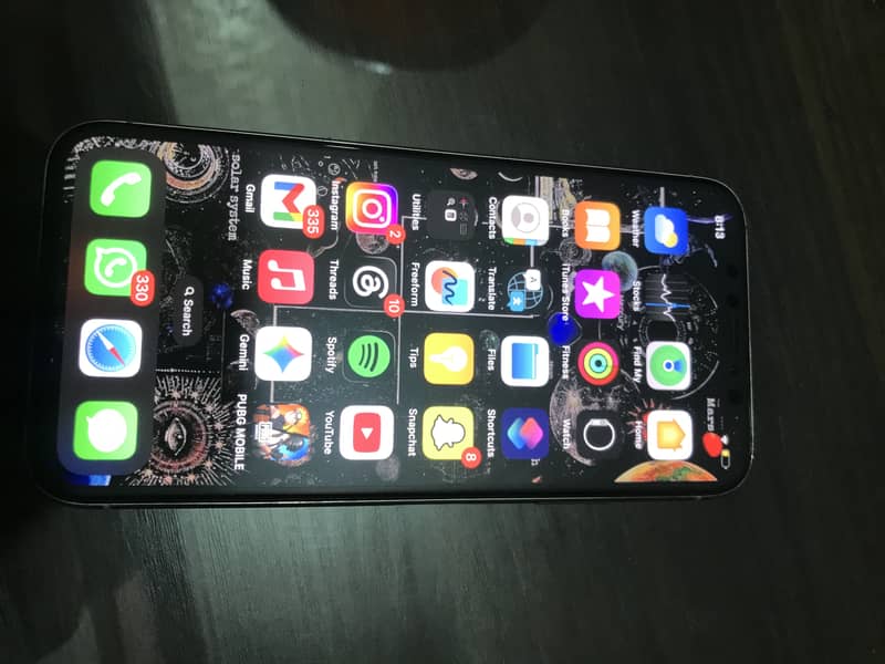 Apple iPhone X 3
