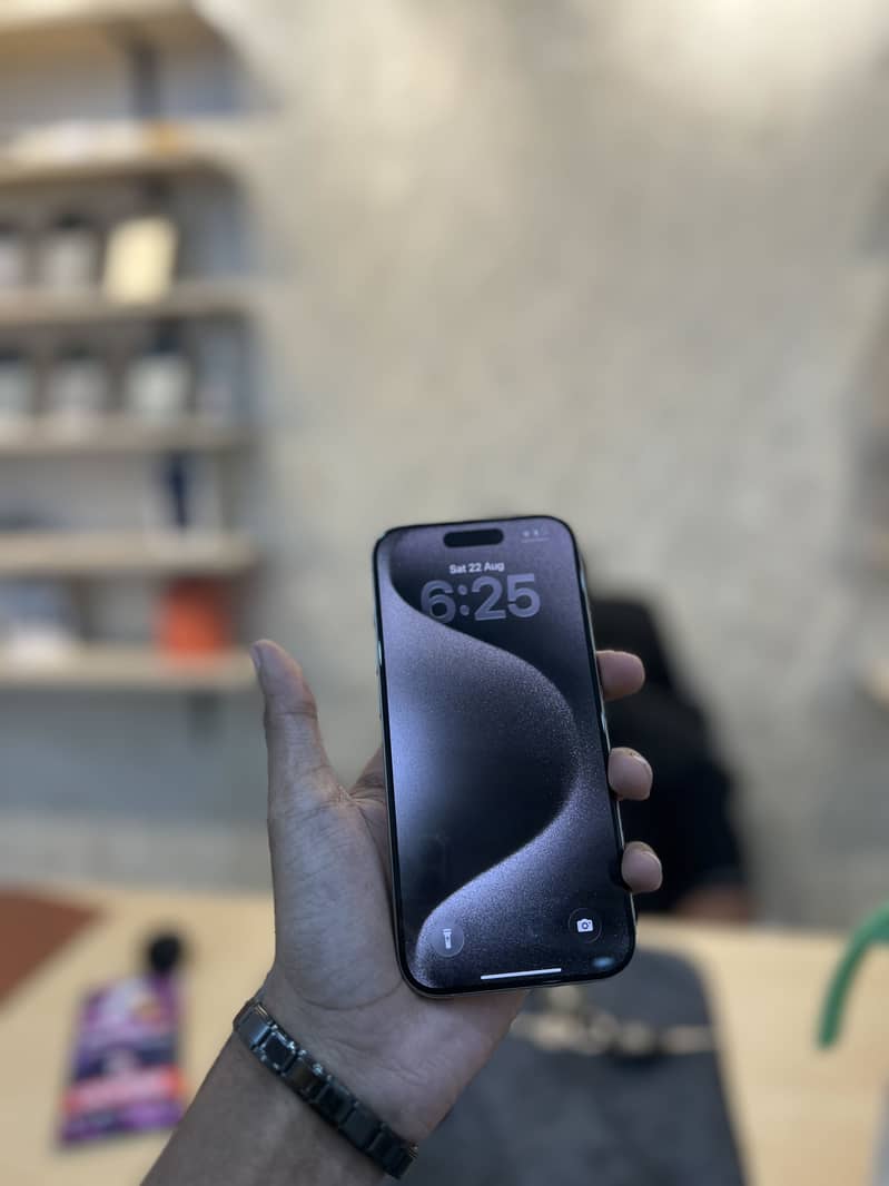 IPhone 15 pro 1