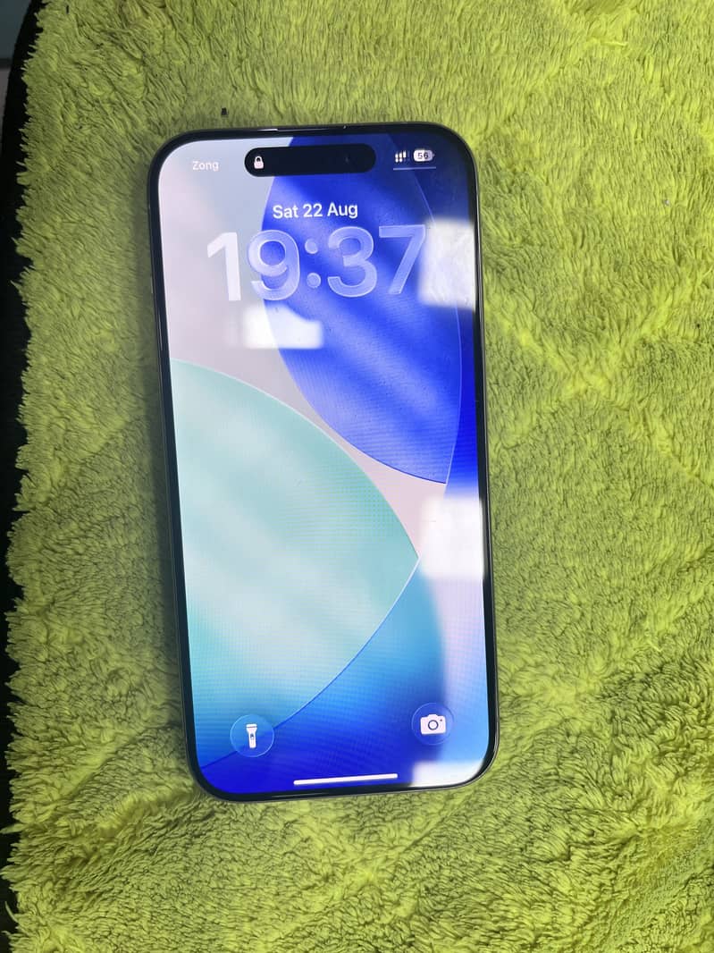 Apple iPhone 15 Pro 1