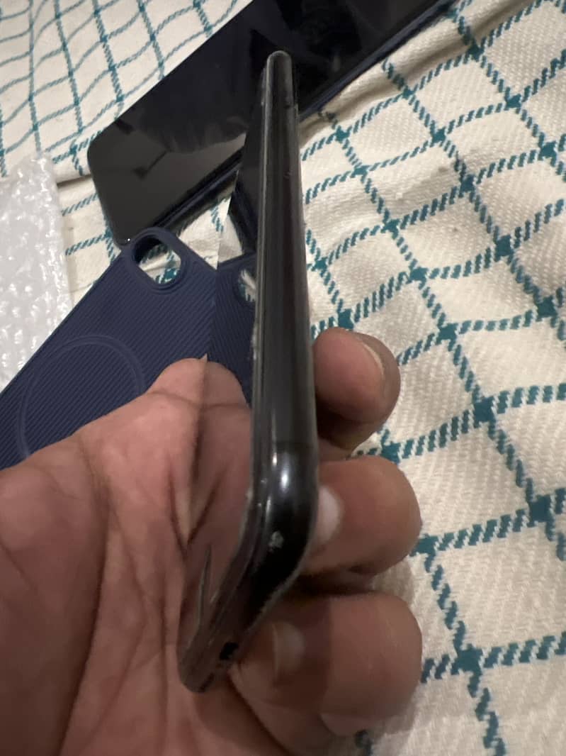 iPhone SE 2020 2