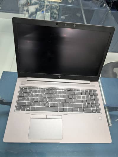 HP ZBook Gen 8 | 16 - 256 | 4 GB Card