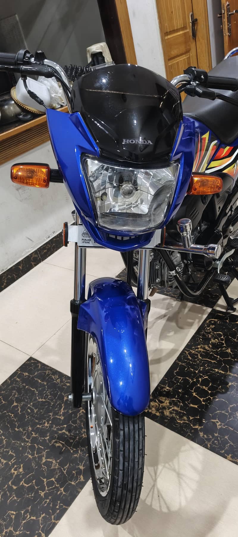 03134136757 3