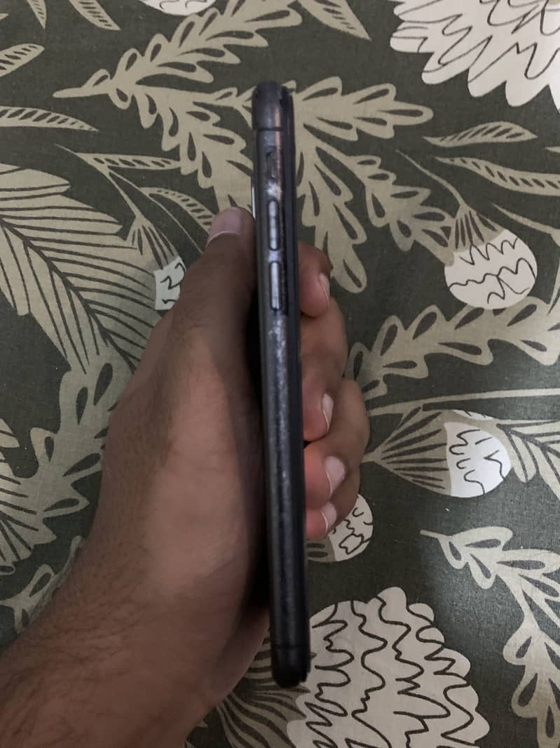 Apple iPhone X 1