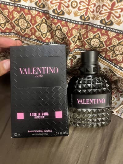 Valentino Uomo Born In Roma Intense