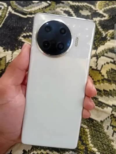 Tecno Spark 20 Pro Plus
