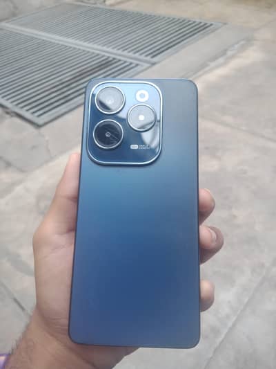 Infinix Hot 40