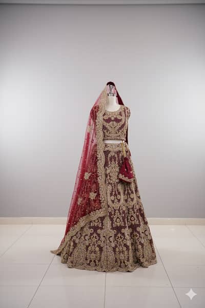 BRIDAL LEHANGA/LEHANGA CHOLI/BARAT DRESS/ BRIDAL DRESS/LEHANGA