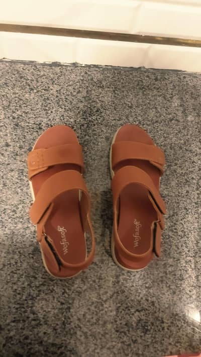 Original Wofasoft Men's Walking Chappal / Sandals – 10/8 Condition