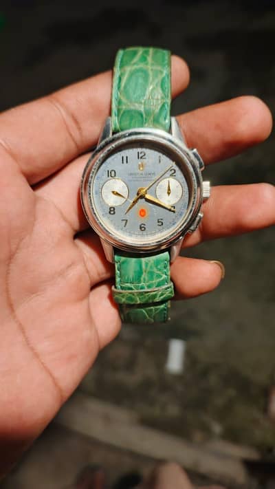 Universe Genva Watch