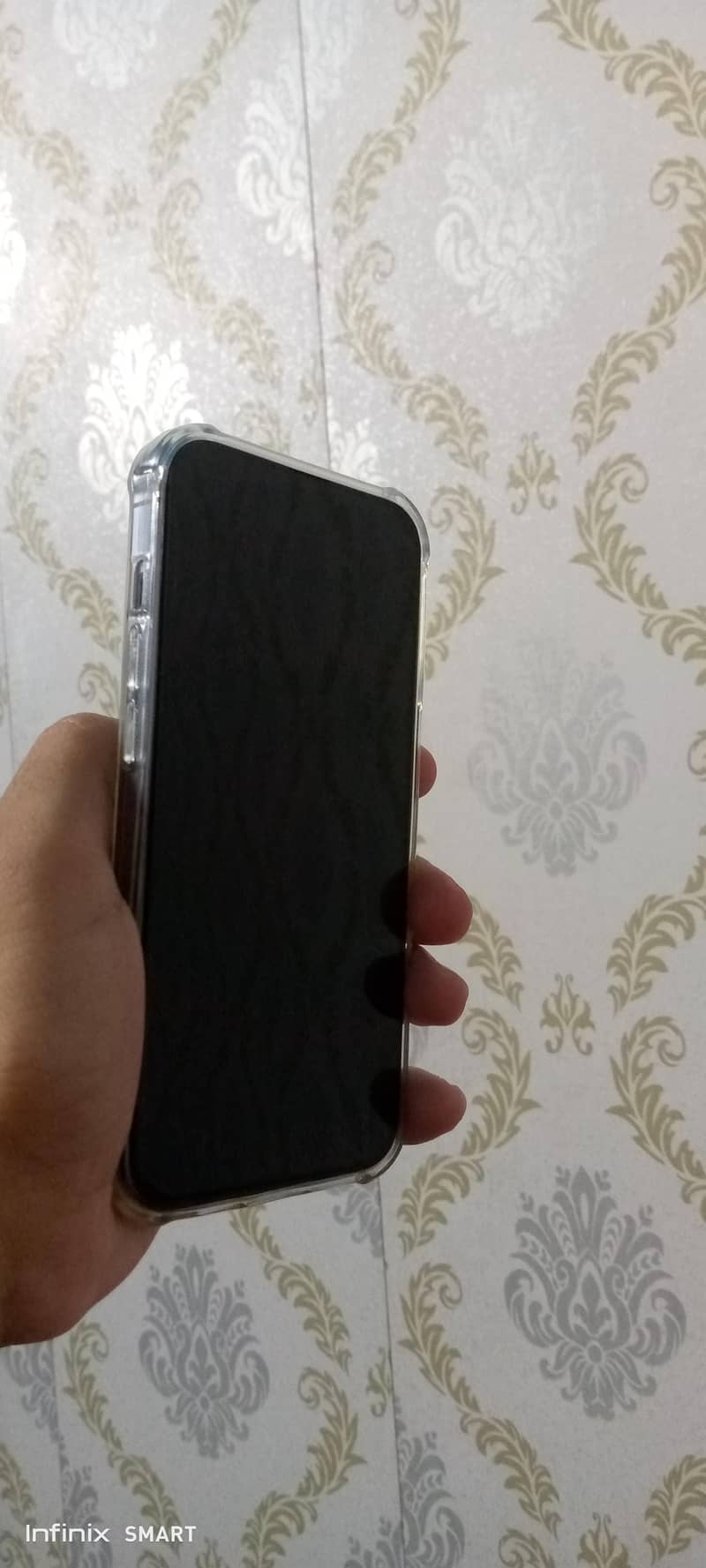 Apple iPhone 13 Pro 2