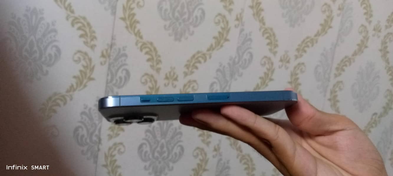 Apple iPhone 13 Pro 6