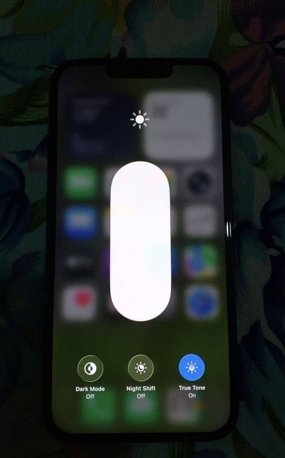 Apple iPhone 13 3