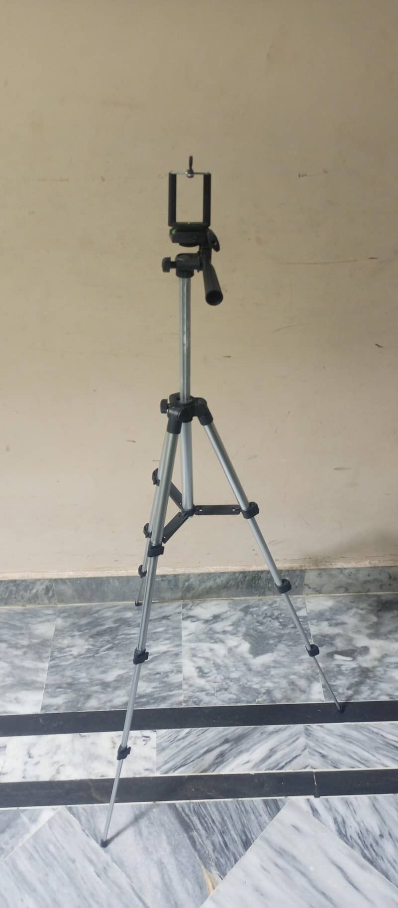 tripod 0