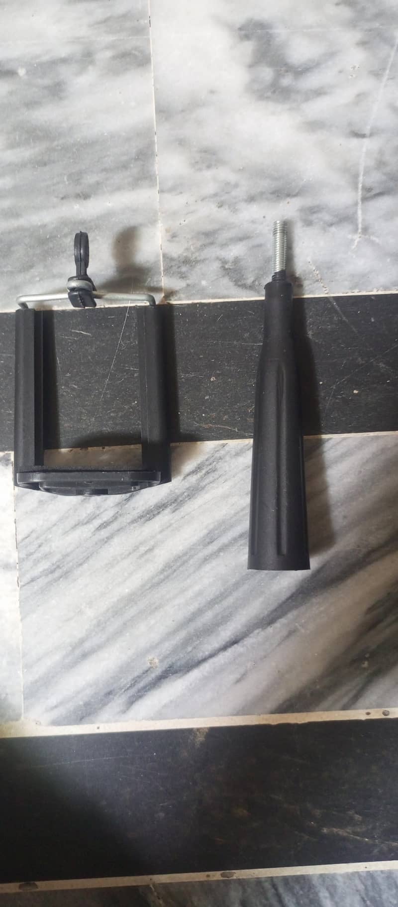 tripod 4