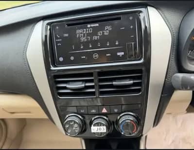 Original Toyota Yaris Audio System with Frame