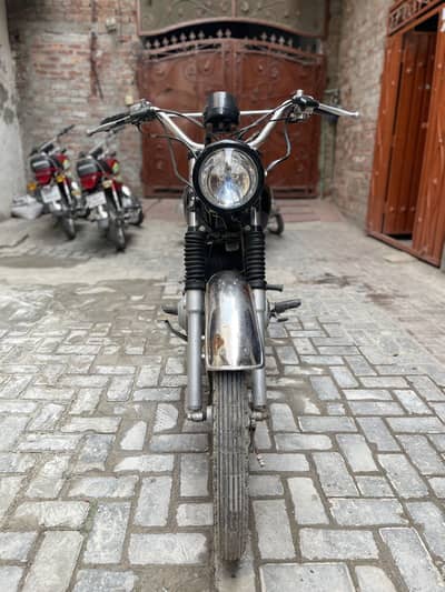 Yamaha 1997 model all ok urgent sall